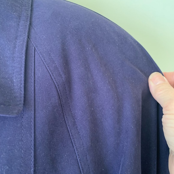 VINTAGE trenchcoat - Picture 10 of 12